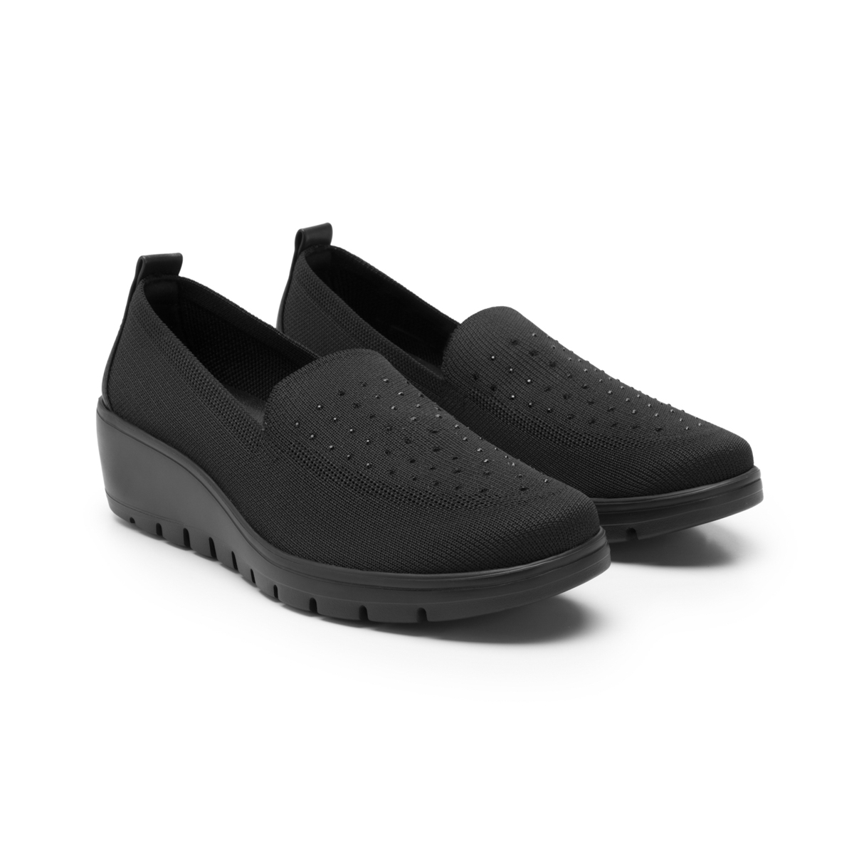 Women's Slip-On Shoe with Extra Lightweight Sole Style 104817 Black