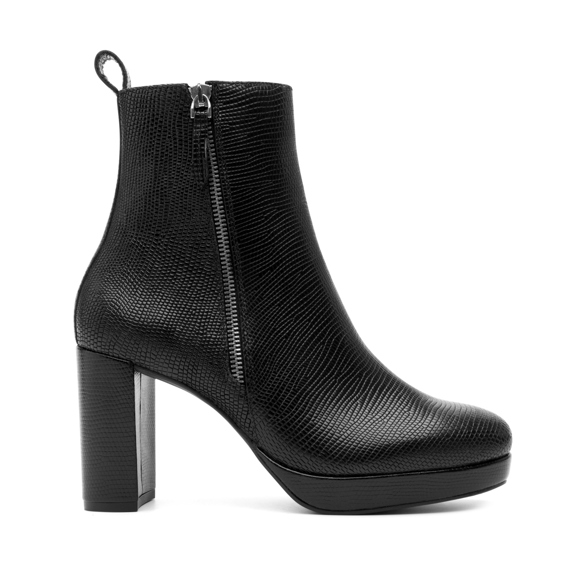 Women's Bootie with External Zipper Style 118901 Black